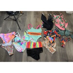 Lot Of 15 Size Large Swim Pieces  Woman's